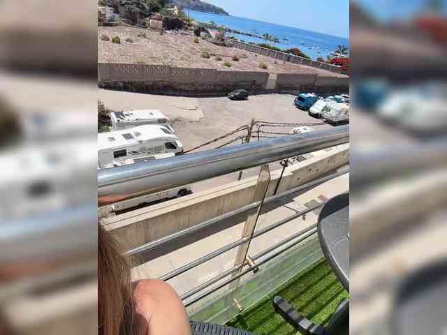 WonderOlesya webcam