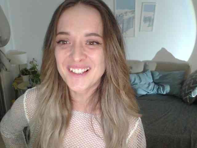 WonderOlesya webcam