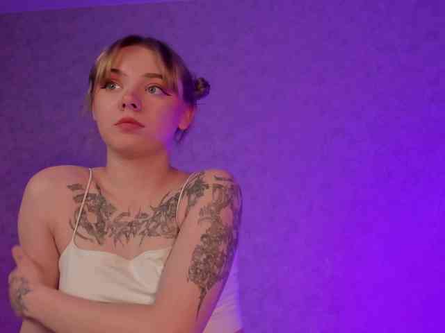 millaeyes webcam