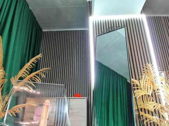 DiamondJo webcam