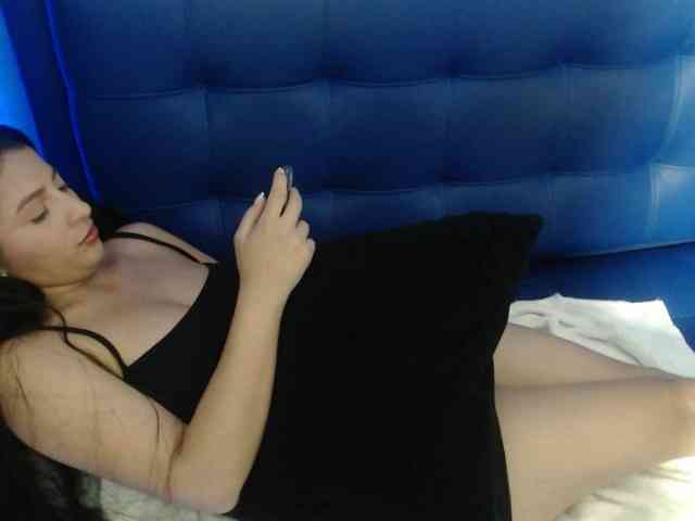 kanyss-lov3 webcam