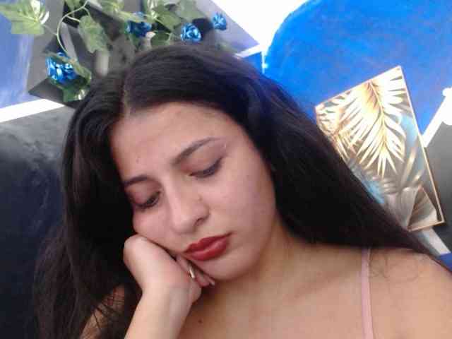 kanyss-lov3 webcam