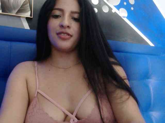 kanyss-lov3 webcam