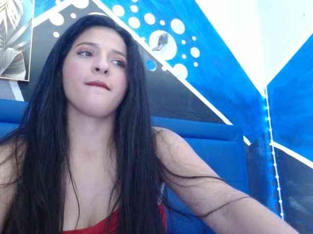 kanyss-lov3 webcam