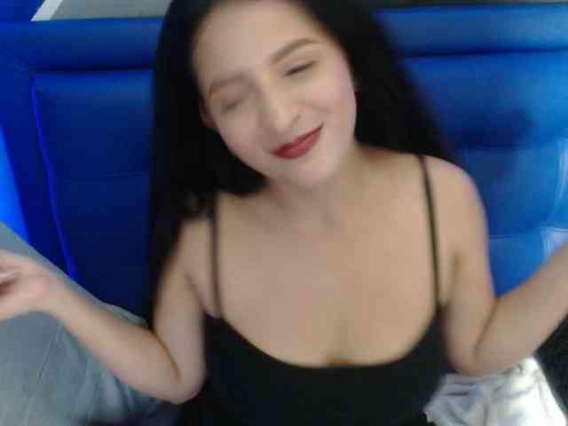 kanyss-lov3 webcam