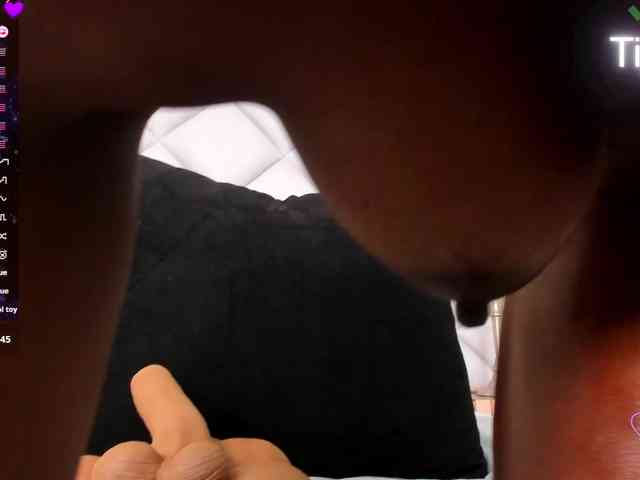 karina-mason webcam