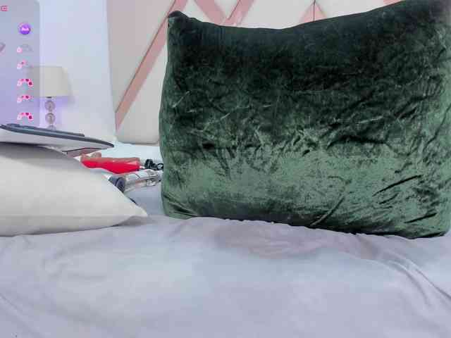 karina-mason webcam