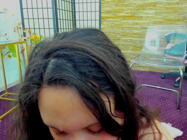 AishaRouhi's BongaCams show and profile