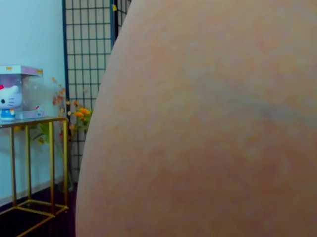 AishaRouhi's BongaCams show and profile