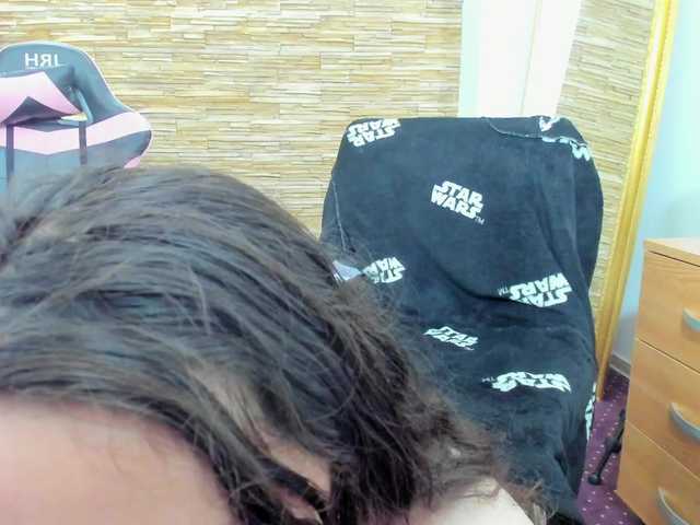 AishaRouhi's BongaCams show and profile