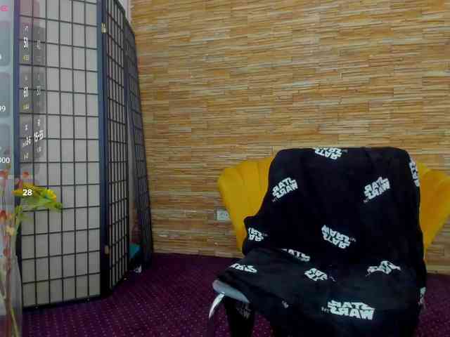 AishaRouhi webcam