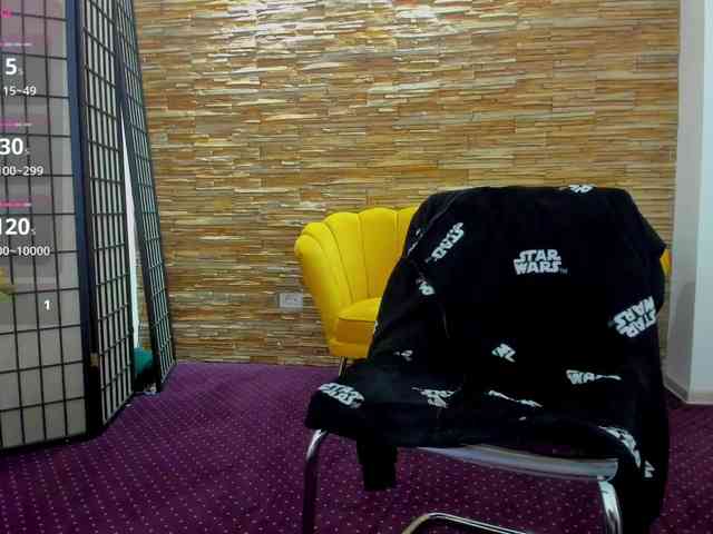AishaRouhi webcam