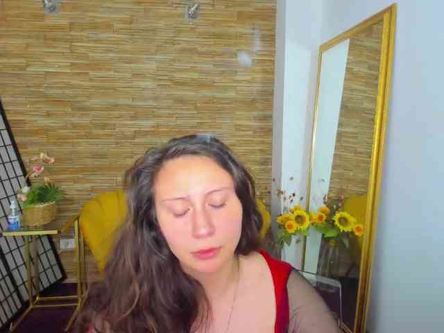 AishaRouhi webcam