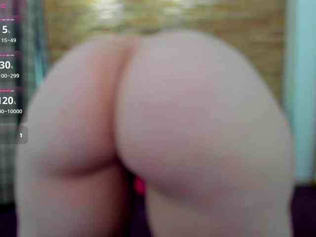 AishaRouhi webcam