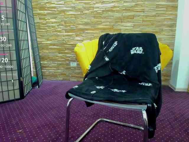 AishaRouhi webcam