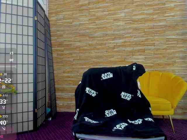 AishaRouhi webcam