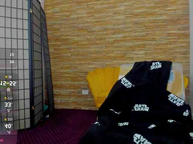 AishaRouhi webcam