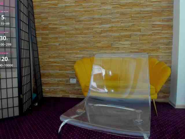 AishaRouhi webcam