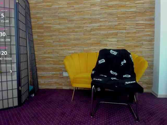 AishaRouhi webcam