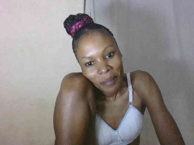 Sweetpetite254 webcam
