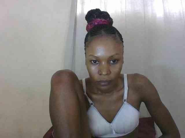Sweetpetite254 webcam