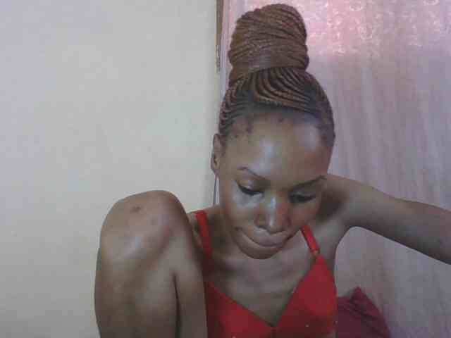 Sweetpetite254 webcam