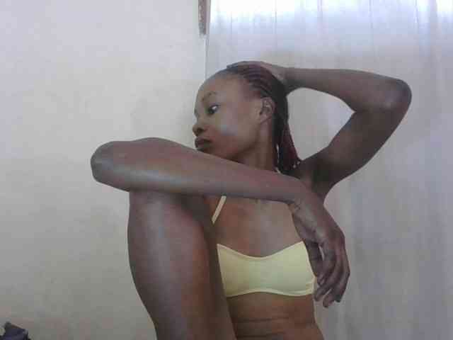 Sweetpetite254 webcam