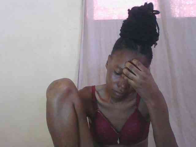 Sweetpetite254 webcam