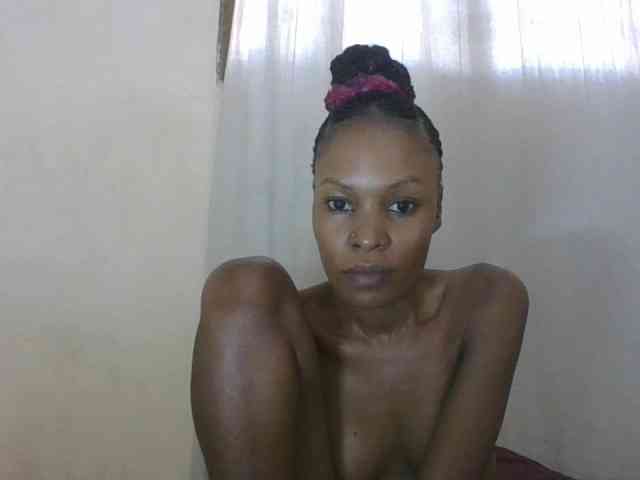 Sweetpetite254 webcam