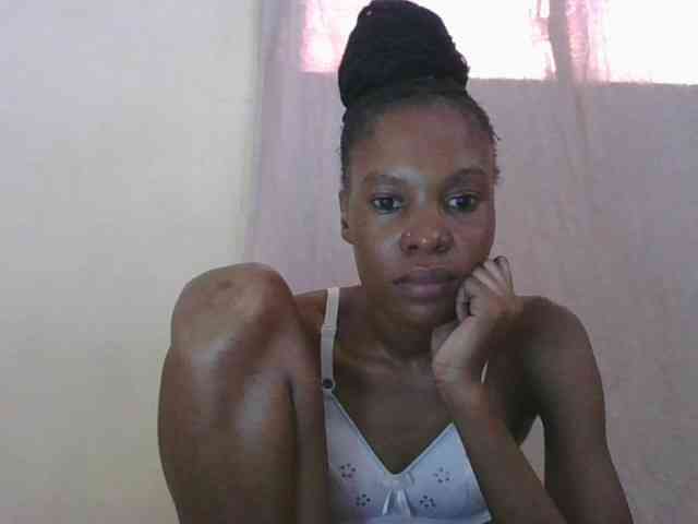 Sweetpetite254 webcam