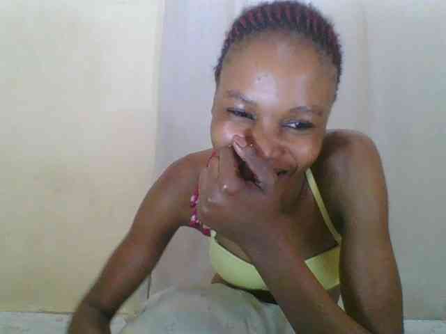 Sweetpetite254 webcam