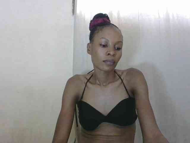 Sweetpetite254 webcam