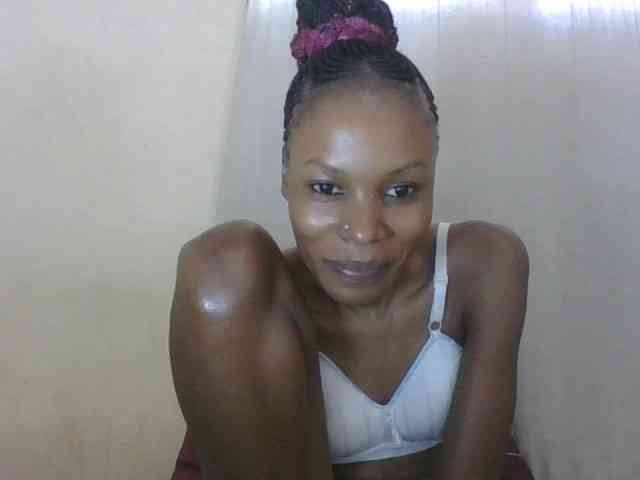 Sweetpetite254 webcam