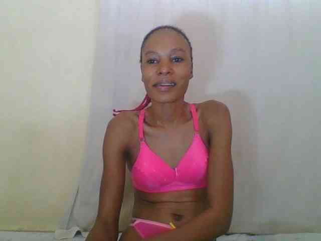 Sweetpetite254 webcam