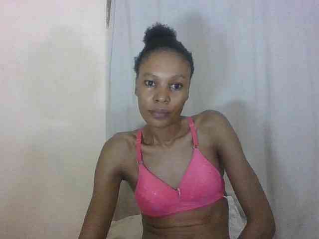 Sweetpetite254 webcam