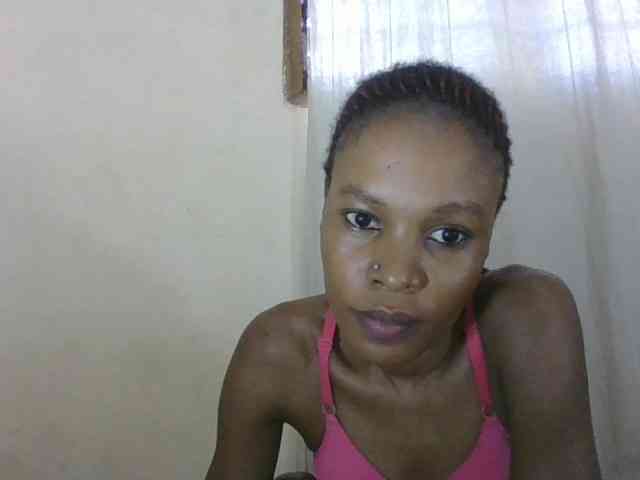 Sweetpetite254 webcam
