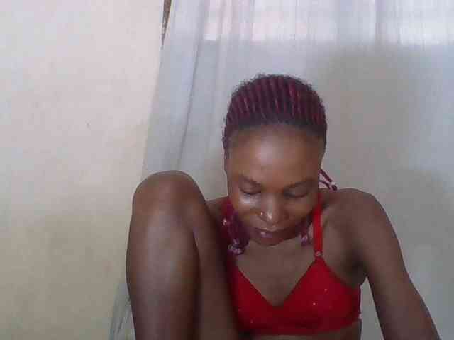 Sweetpetite254 webcam