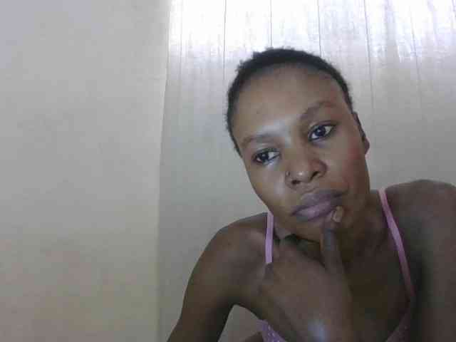 Sweetpetite254 webcam