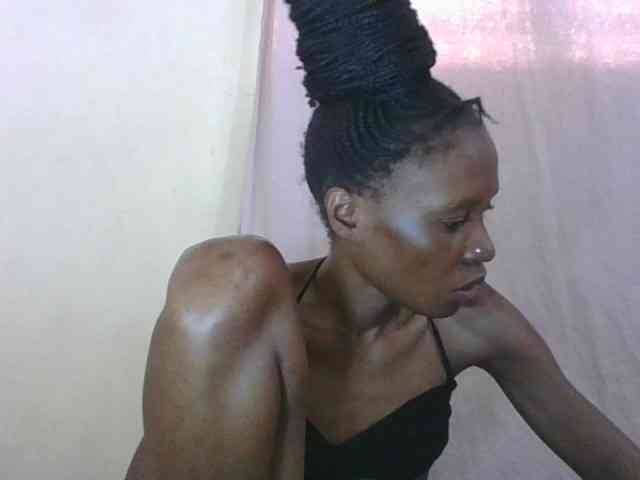 Sweetpetite254 webcam