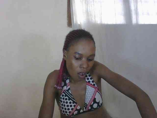 Sweetpetite254 webcam
