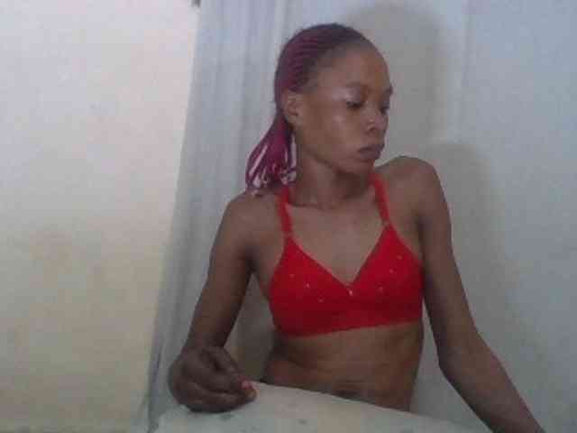 Sweetpetite254 webcam