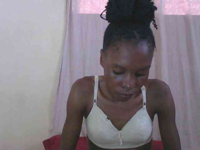 Sweetpetite254 webcam