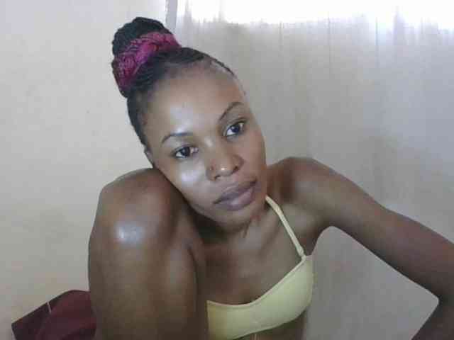 Sweetpetite254 webcam