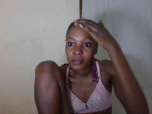 Sweetpetite254 webcam