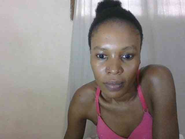 Sweetpetite254 webcam