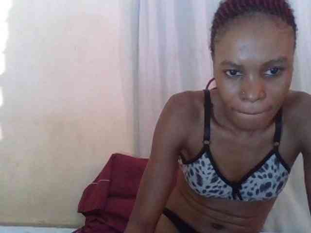 Sweetpetite254 webcam