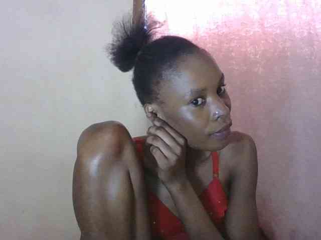 Sweetpetite254 webcam