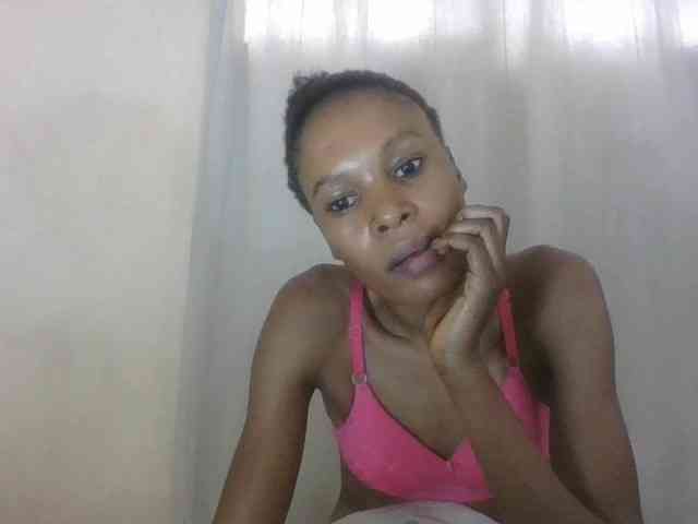 Sweetpetite254 webcam