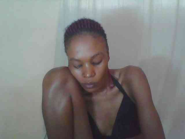 Sweetpetite254 webcam