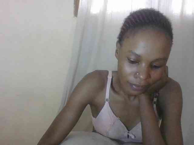 Sweetpetite254 webcam